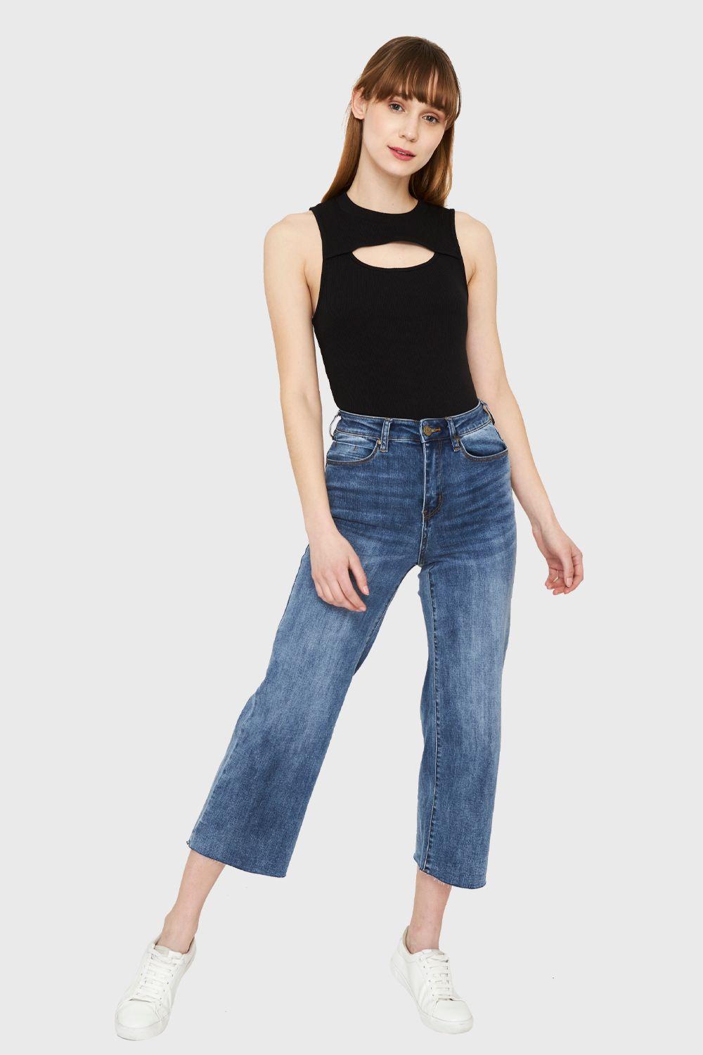 Body Cut Out Negro Nicopoly-1