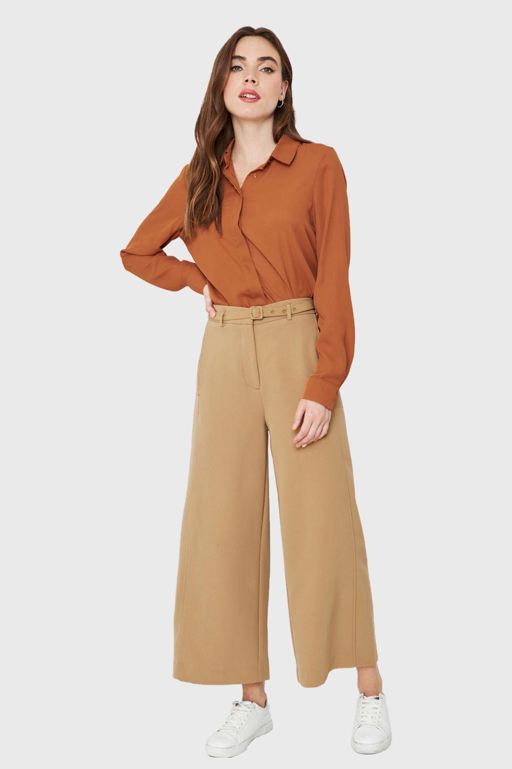 Blusa Básica Botonera Invisible Camel Nicopoly-1