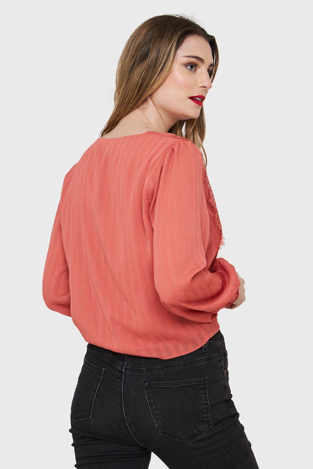 Blusa Nudo Detalle Encaje Óxido Nicopoly-3