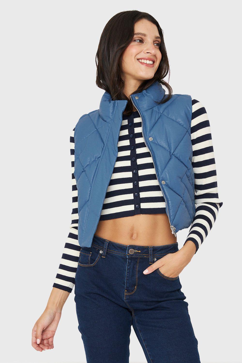 Parka Corta Sin Mangas Tipo Ecocuero Azul Cielo Nicopoly-4