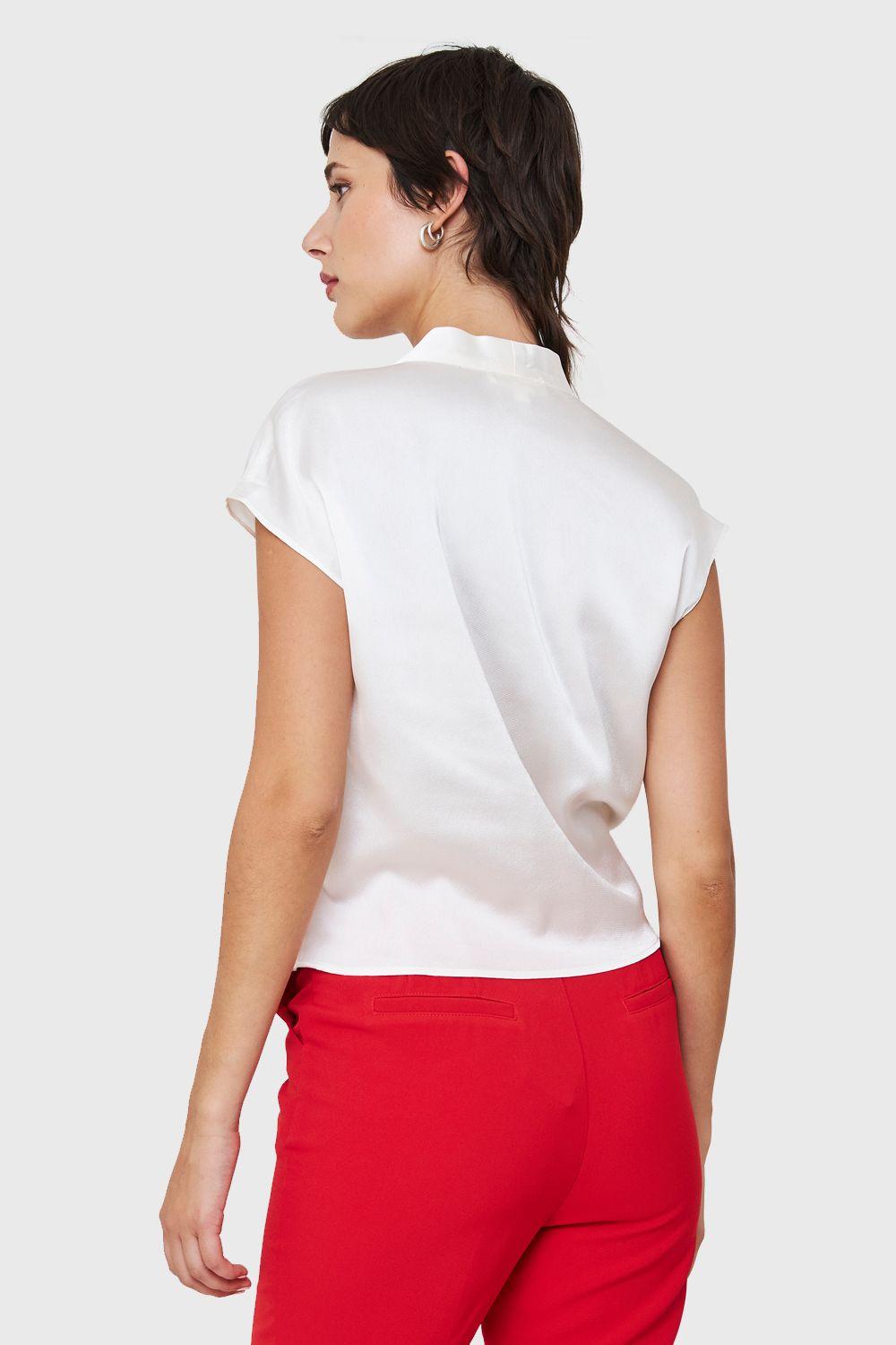 Blusa Efecto Cruzado Tipo Satín Blanco Nicopoly-3
