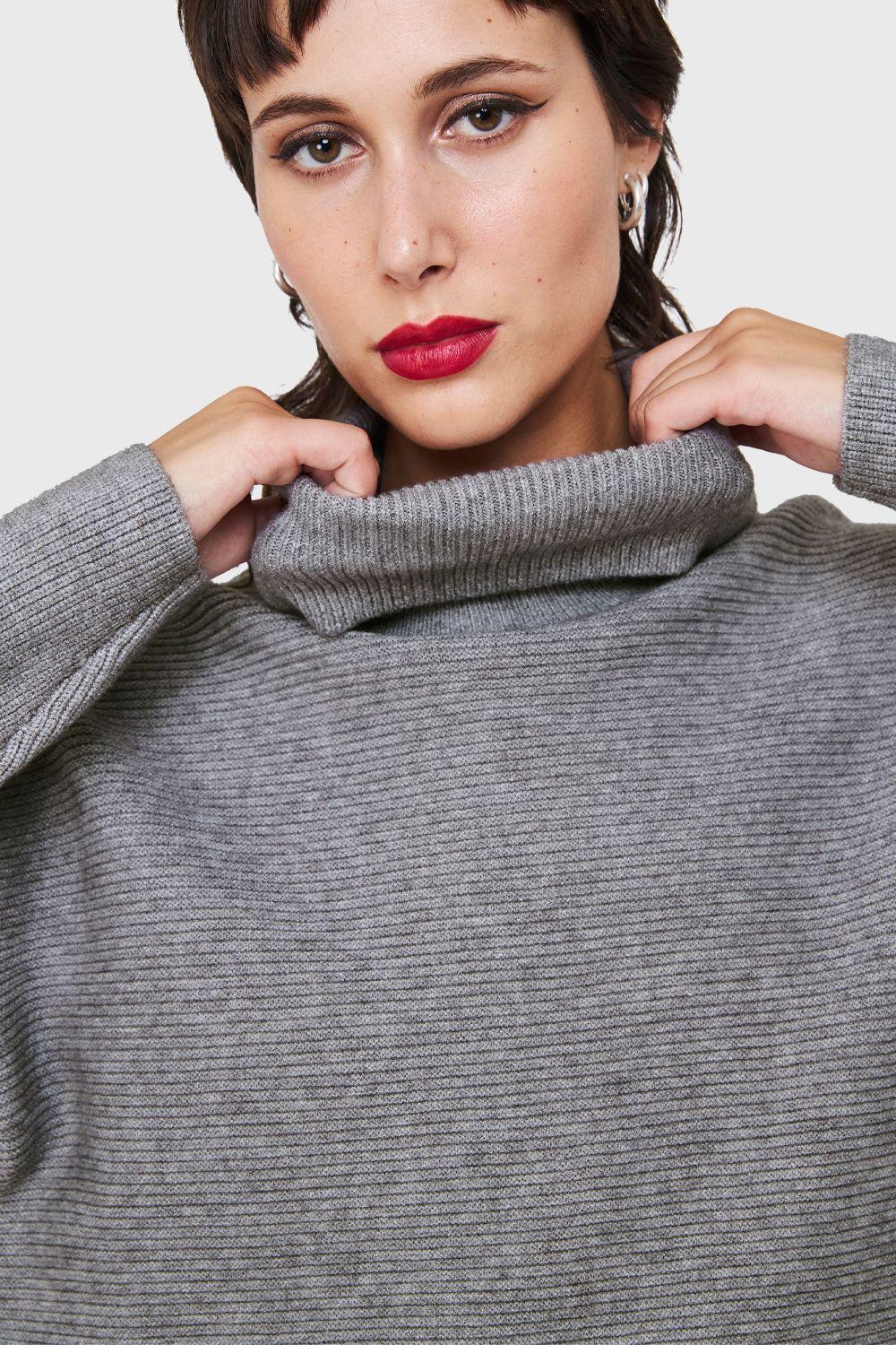 Sweater Cuello Beatle Acanalado Gris Nicopoly-5