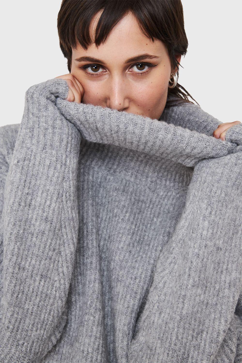 Sweater Acanalado Cuello Alto Gris Nicopoly-4