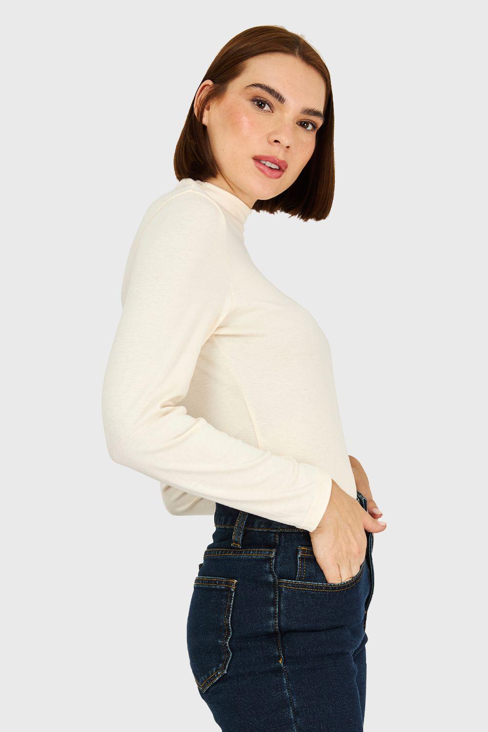 Polera Cuello Alto Blanco Invierno Nicopoly-2