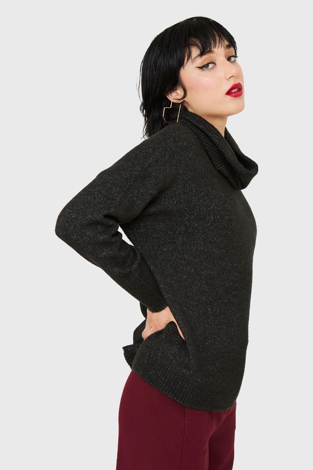 Sweater Cuello Alto Negro Nicopoly-2