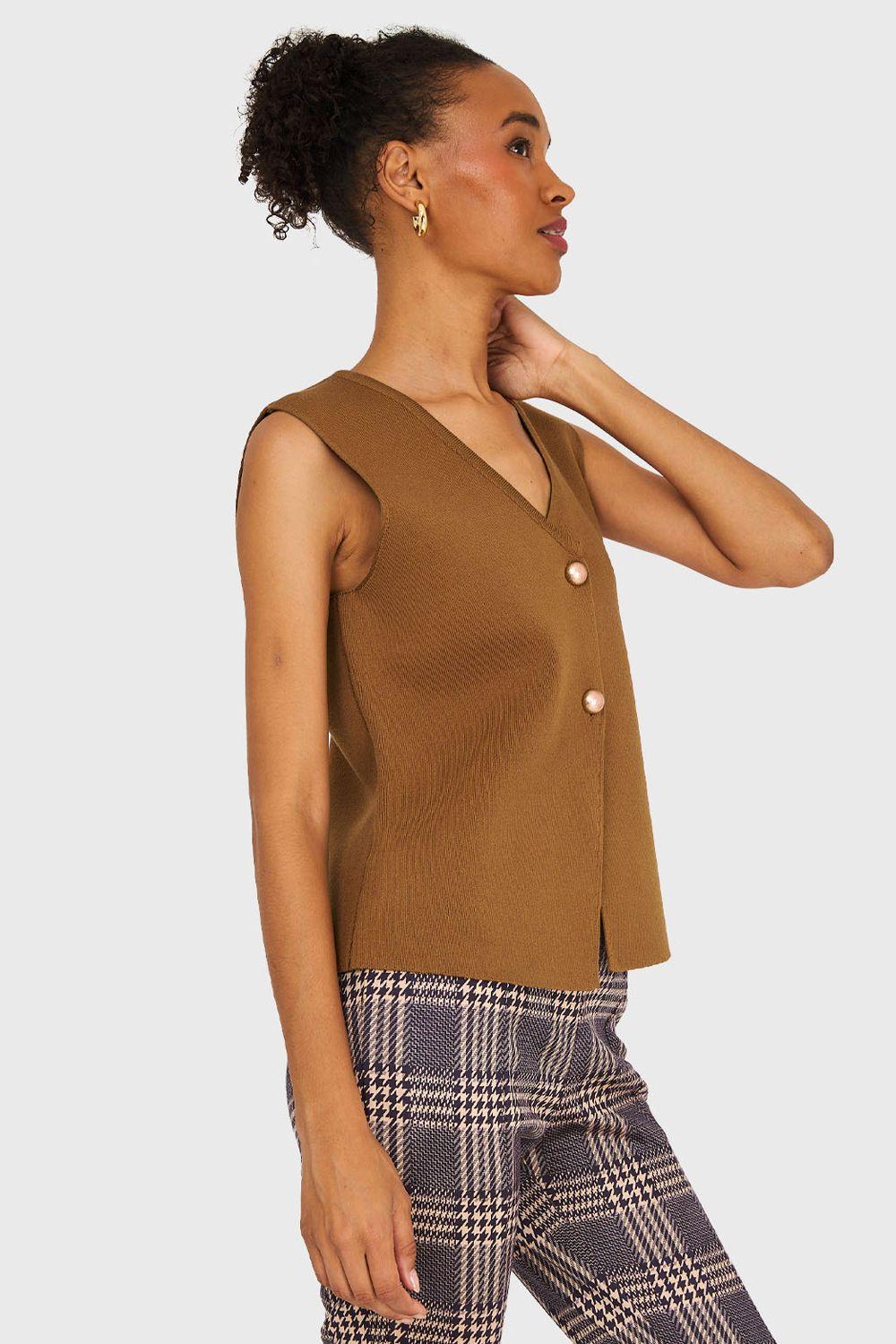 Gilet Básico Hilo Café Nicopoly-2