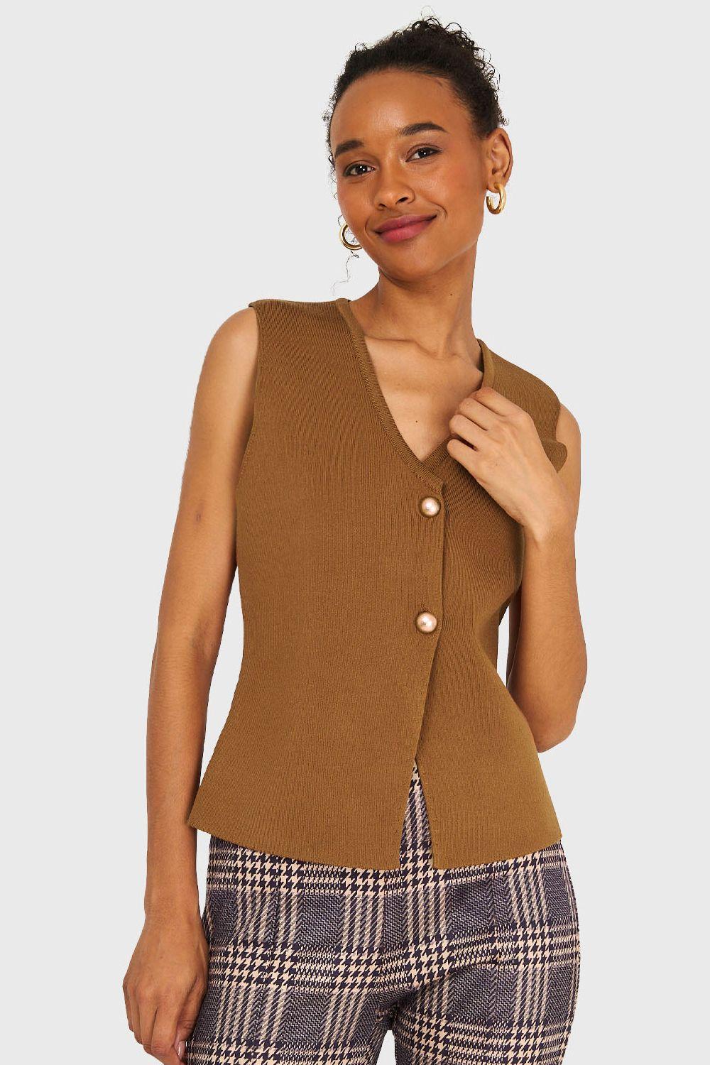 Gilet Básico Hilo Café Nicopoly-4