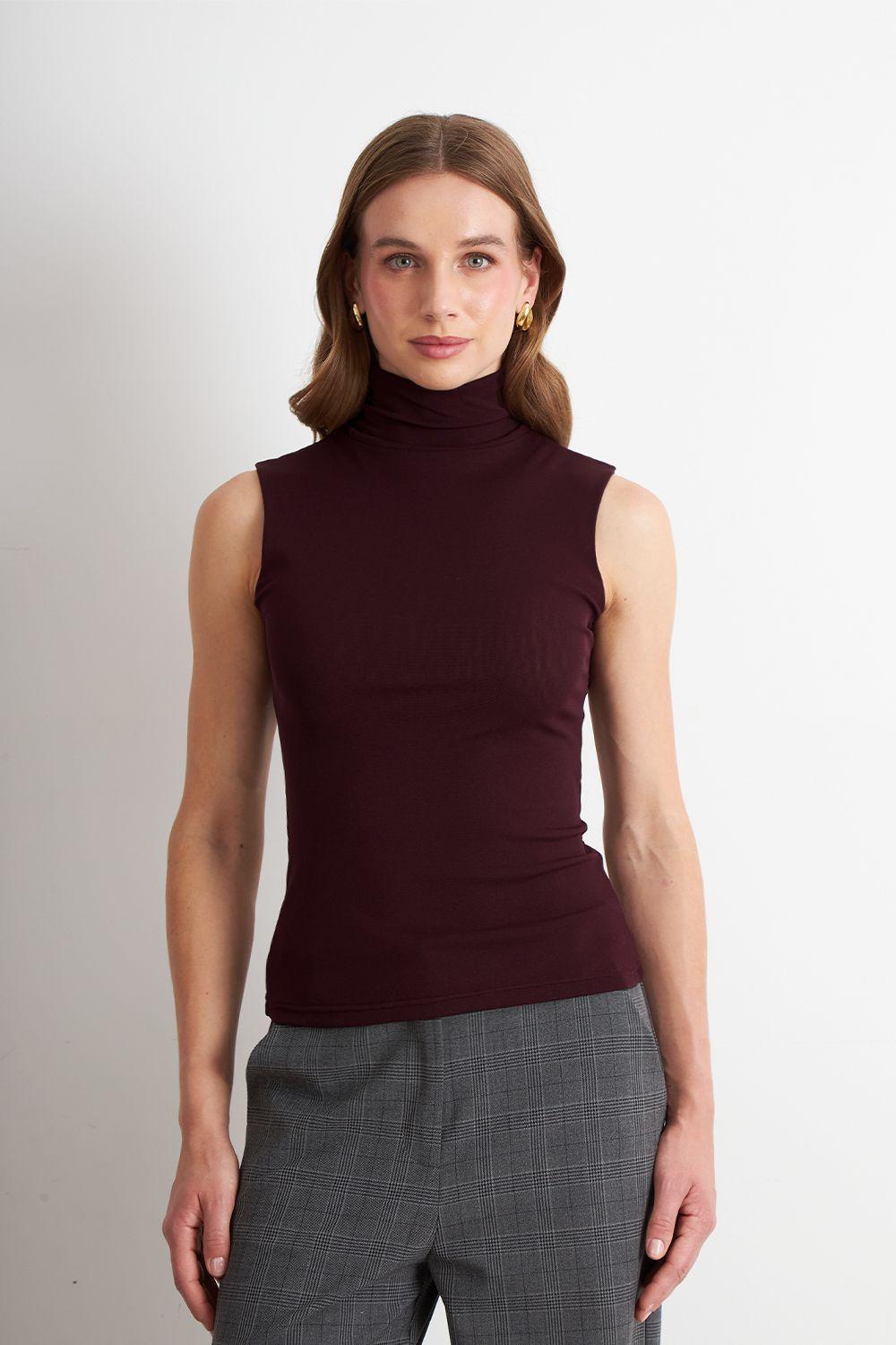 Polera Malla Cuello Alto Burdeo Nicopoly-0