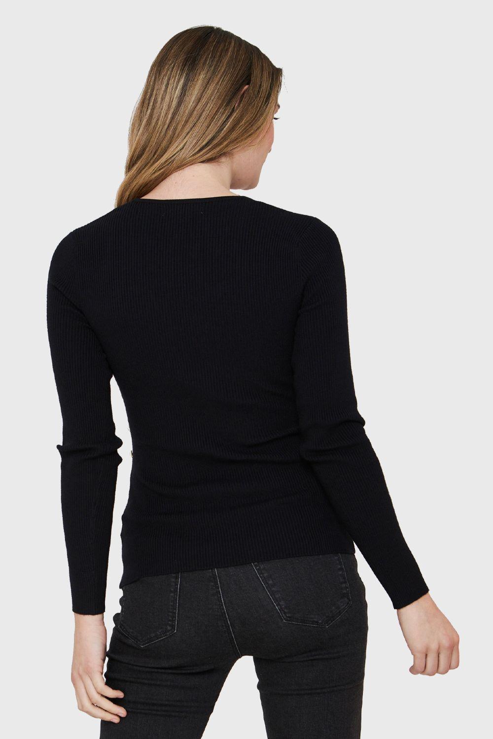 Polera Canalé Botones Decorativos Negro Nicopoly-3