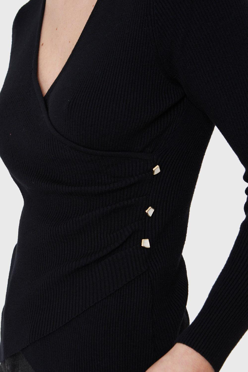 Polera Canalé Botones Decorativos Negro Nicopoly-5