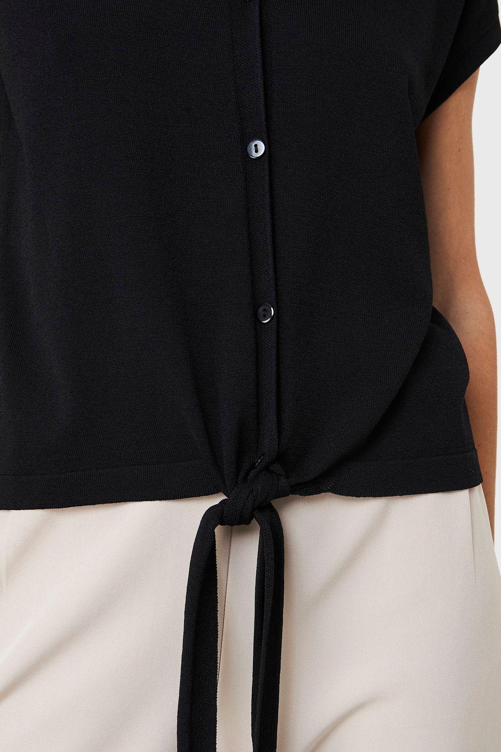 Polera Abotonada Nudo Negro Nicopoly-5