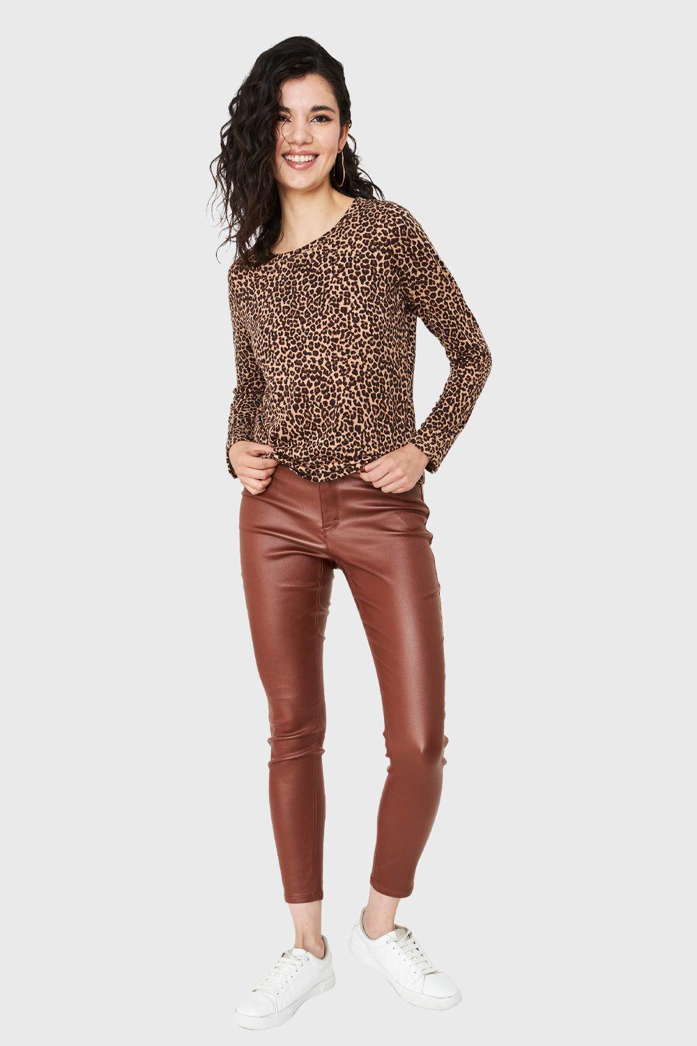 Polera Manga Larga Leopard Café Nicopoly-1