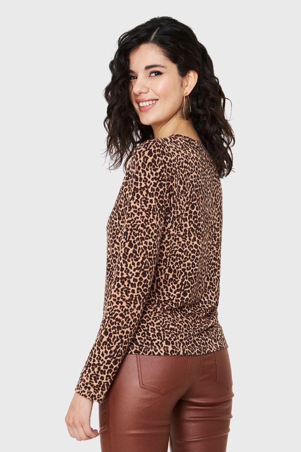 Polera Manga Larga Leopard Café Nicopoly-3