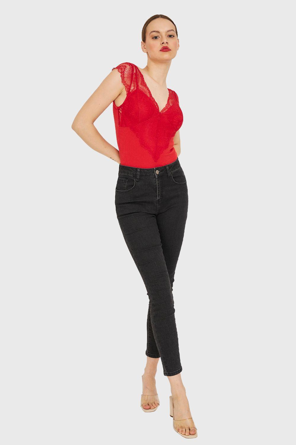 Body Escote Encaje Rojo Nicopoly-1