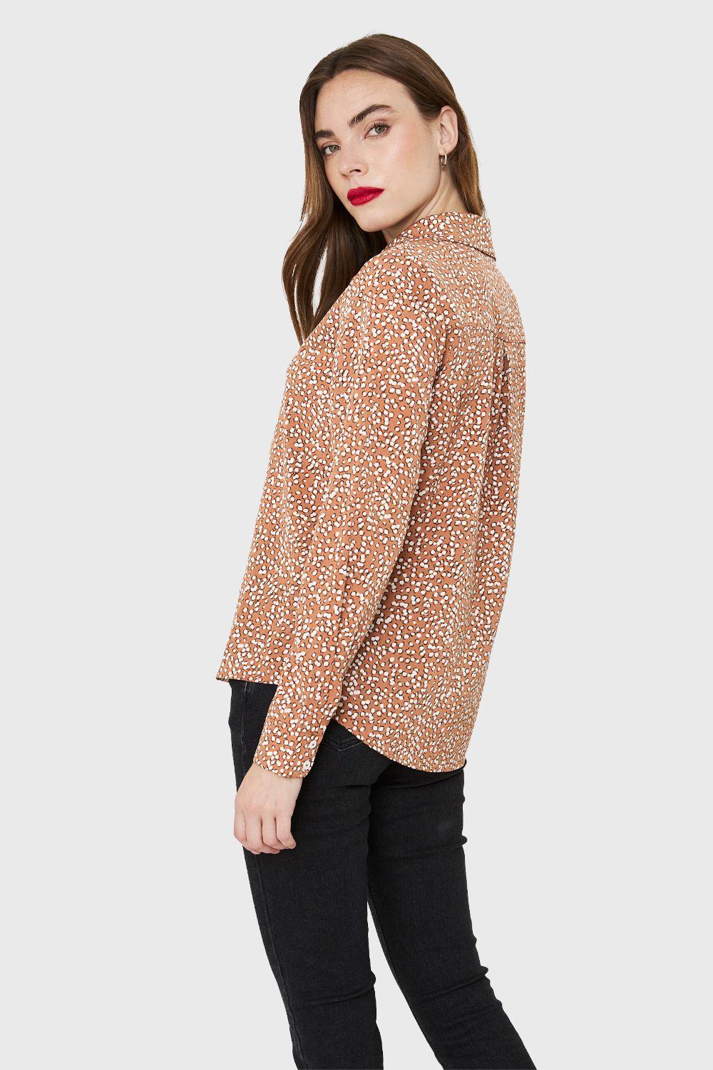 Blusa Lunares Irregulares Café Nicopoly-3