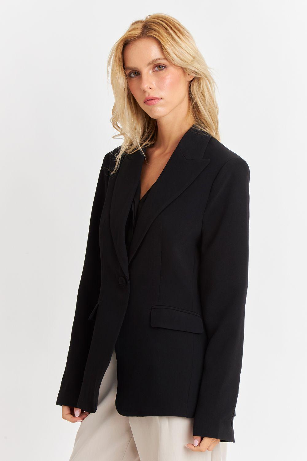 Blazer Bolsillos y Botón Negro Nicopoly-4