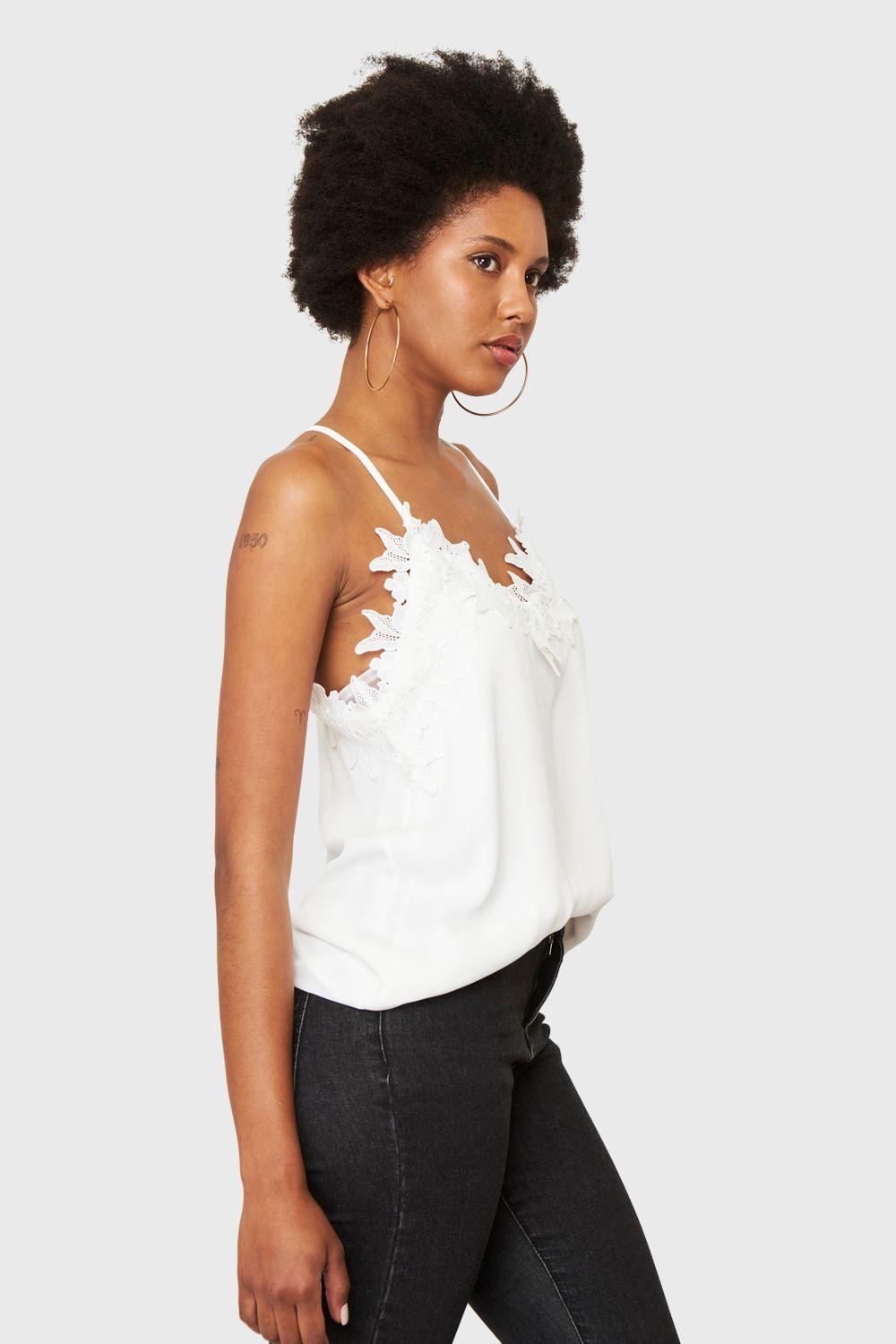 Blusa Escote Flores Blanco Nicopoly-2