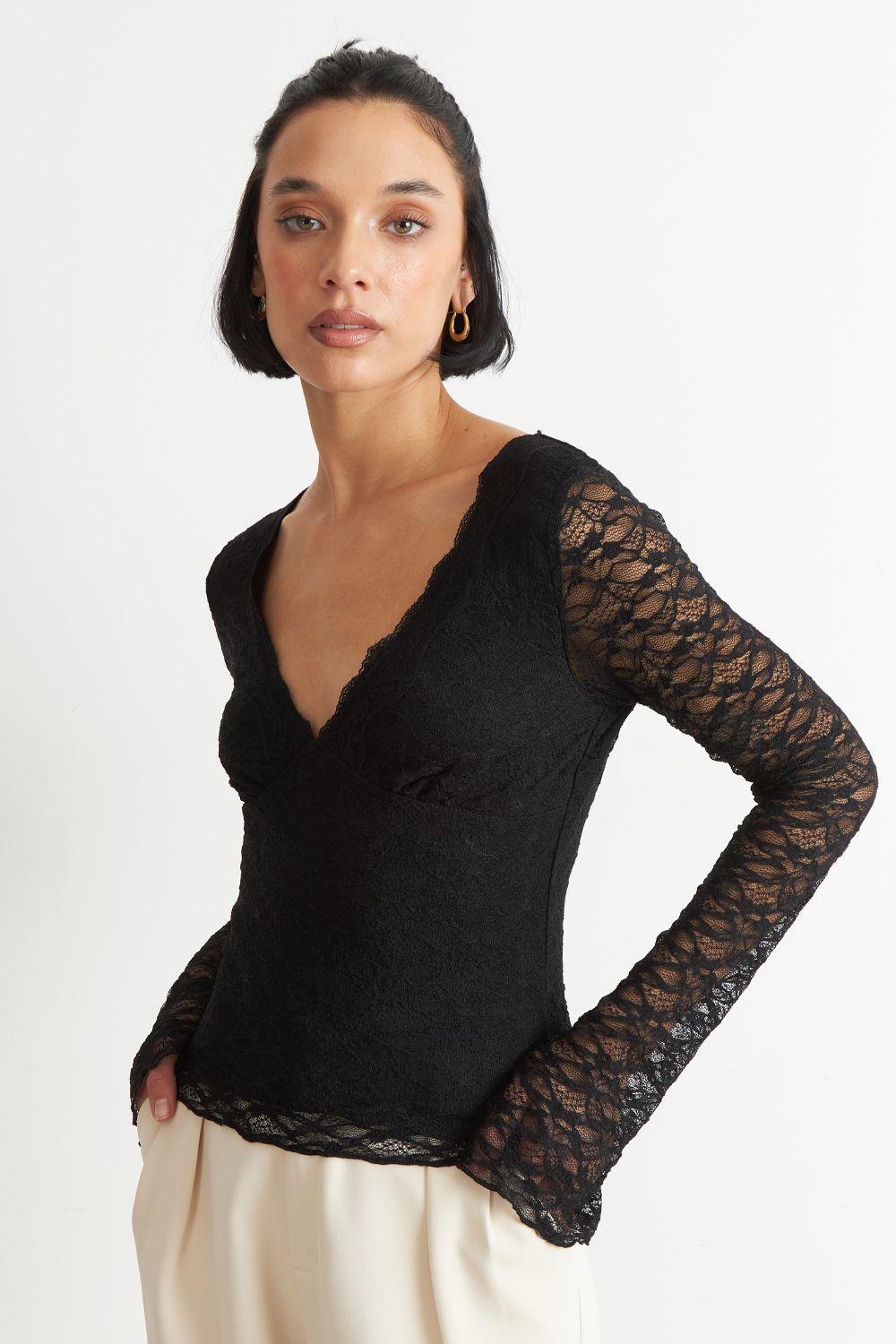 Polera Encaje Manga Larga Negro Nicopoly-4