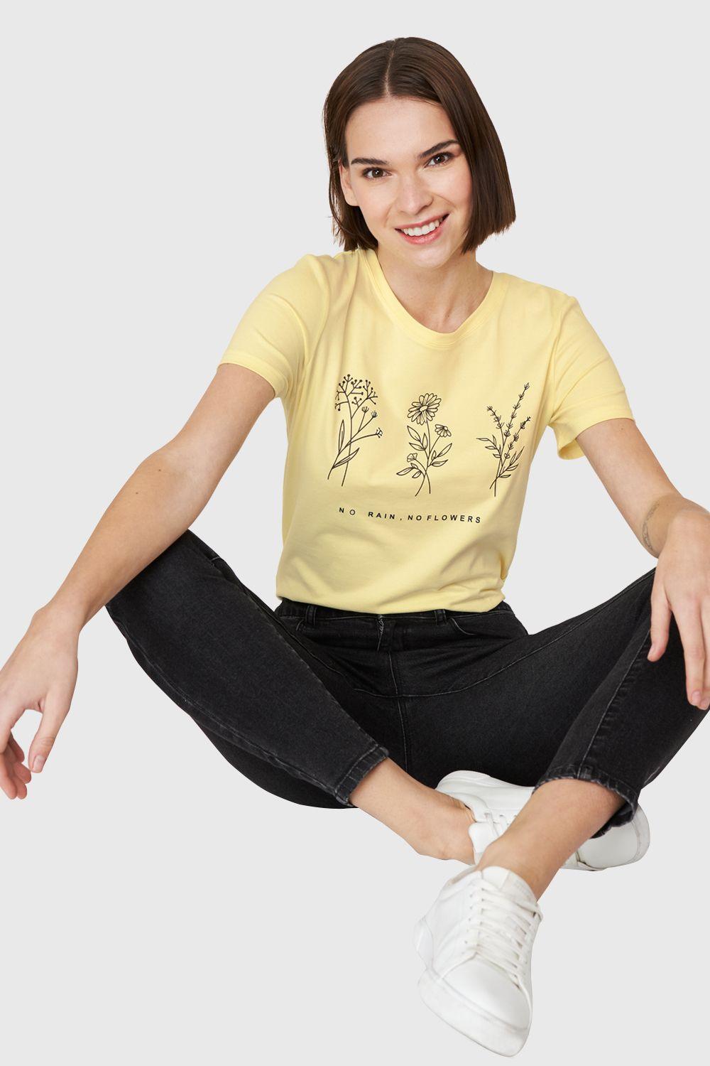 Polera Estampado Flores Campo Amarillo Nicopoly-0