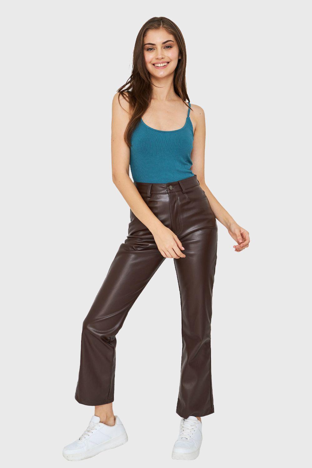 Pantalón Ecocuero Bolsillos Café Nicopoly-1