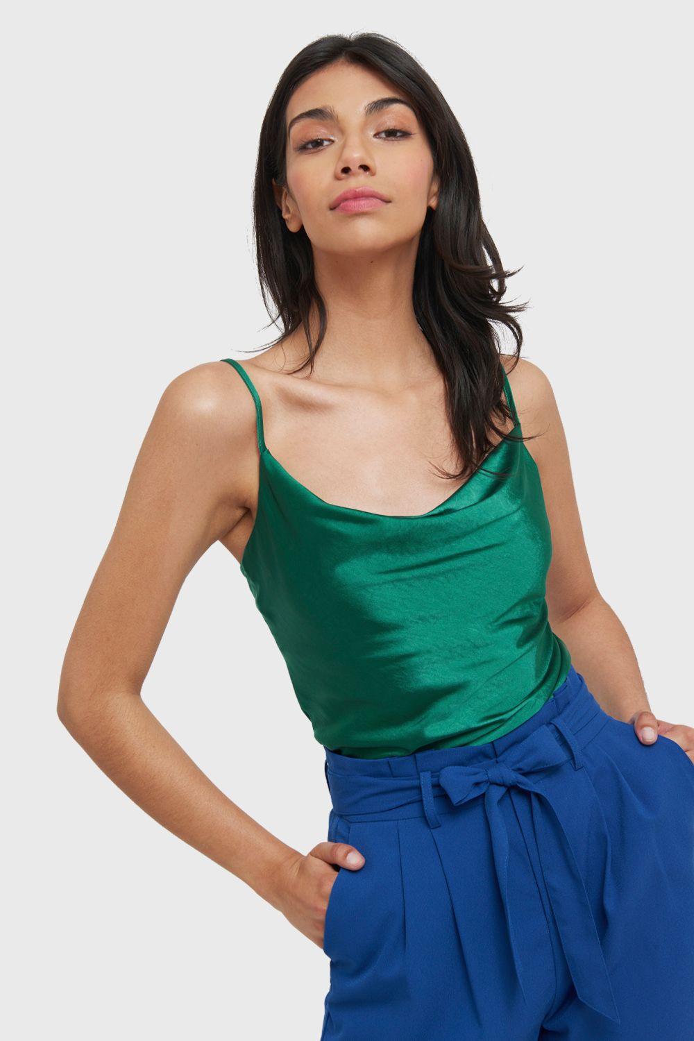 Top Tipo Satín Escote Drapeado Verde Nicopoly-0