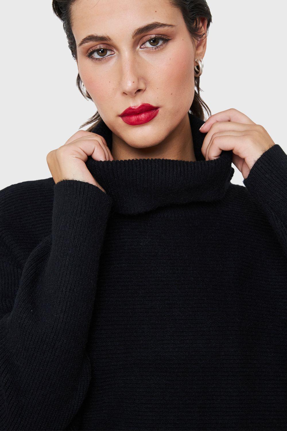 Sweater Cuello Beatle Acanalado Negro Nicopoly-5