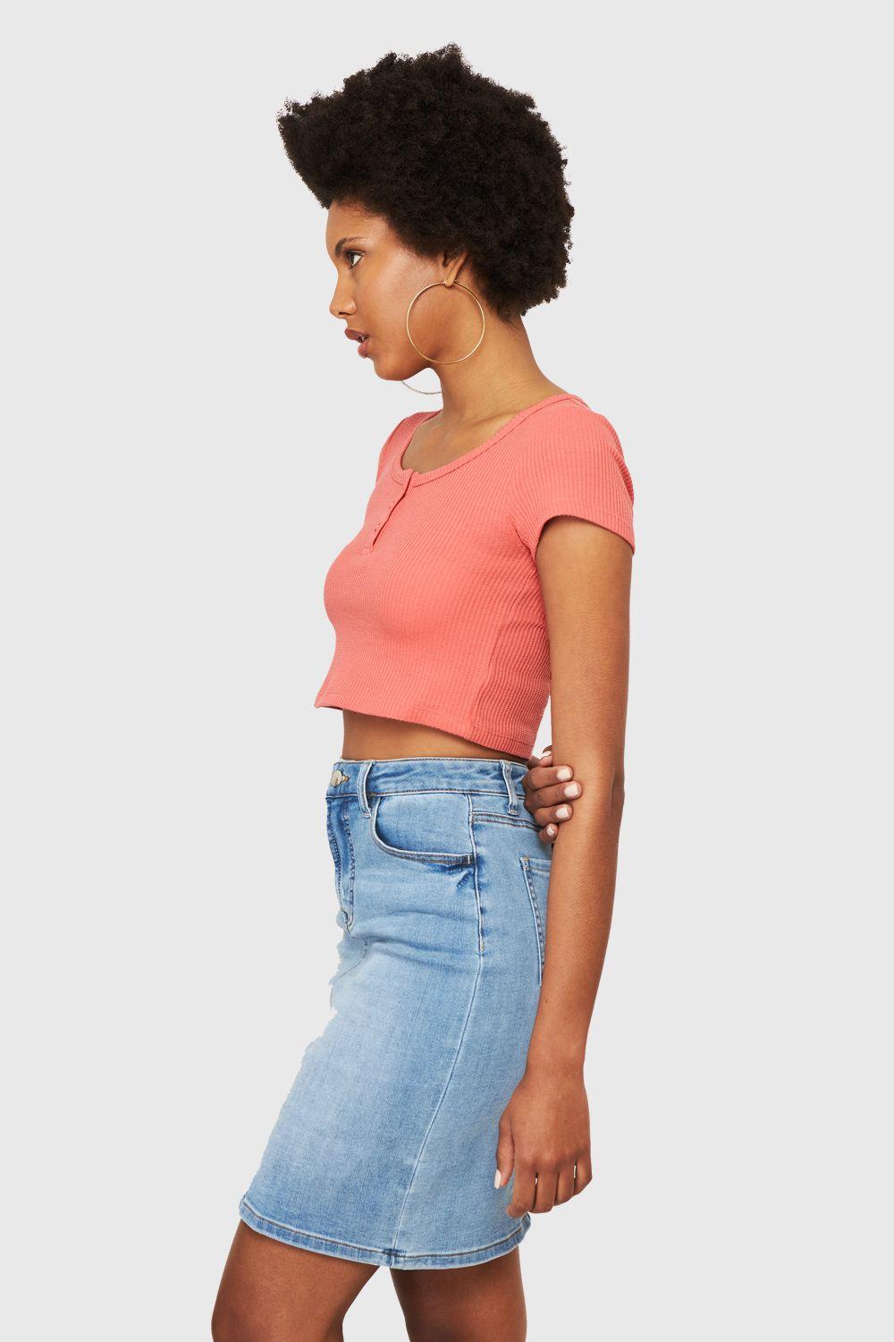Crop Top Básico Botones Coral Nicopoly-2
