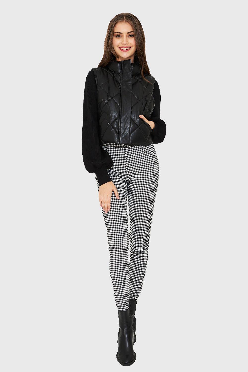 Parka Corta Sin Mangas Negro Nicopoly-1