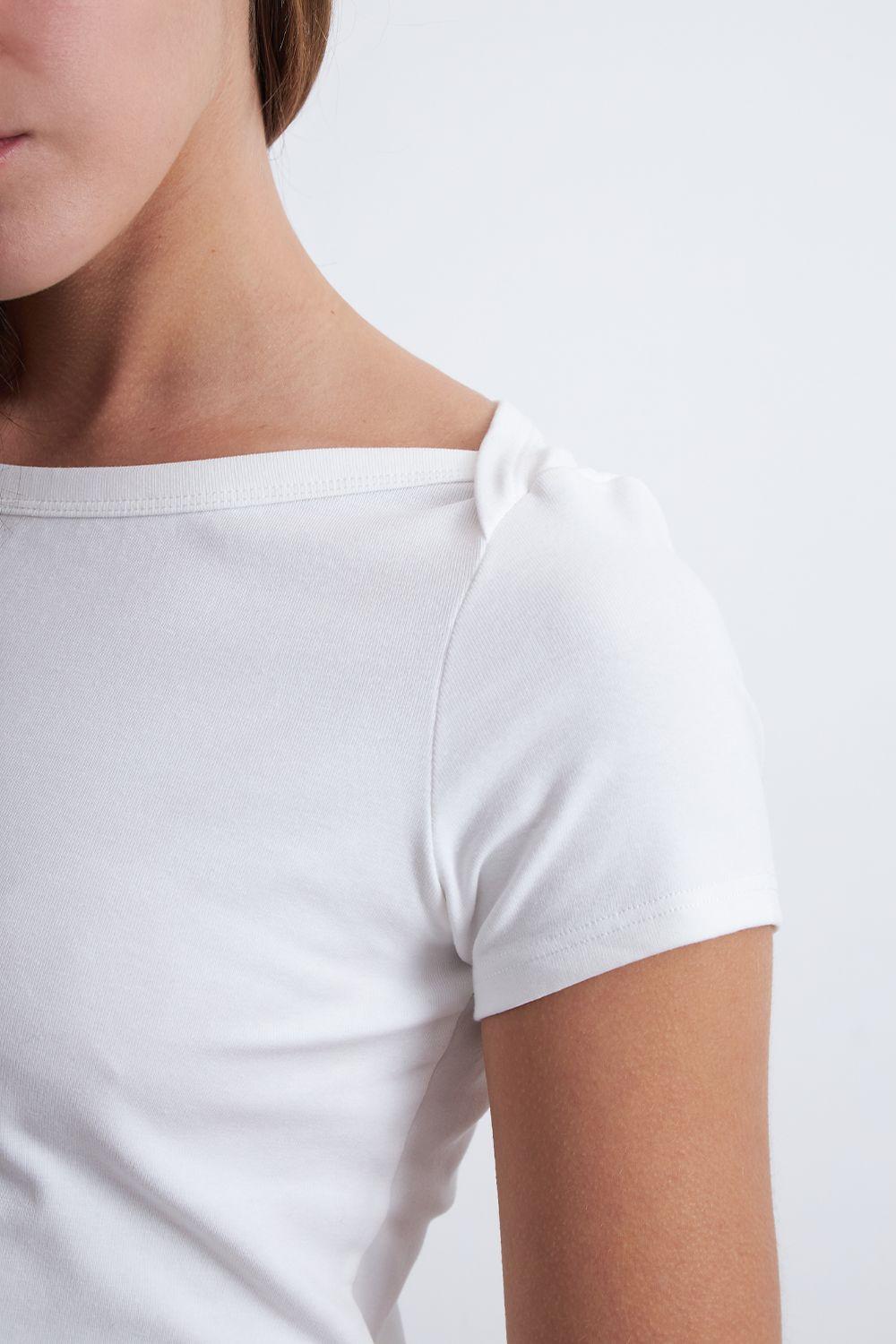 Polera Manga Corta Cuello Bote Blanco Nicopoly-6
