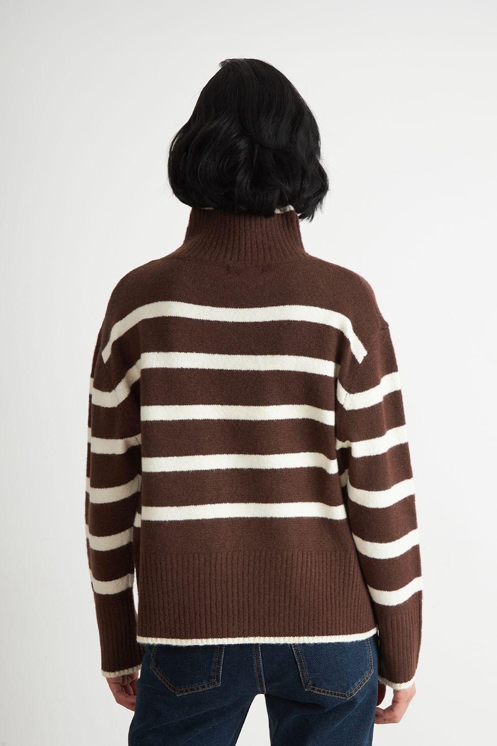 Sweater Cuello Alto Rayas Horizontales Mocca Nicopoly-3