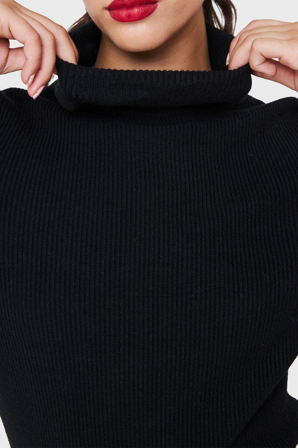 Sweater Tejido Canalé Negro Nicopoly-5