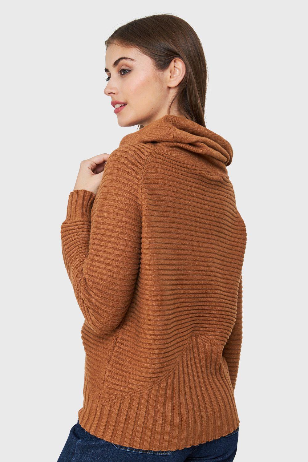 Sweater Cuello Tortuga Canalé Camel Nicopoly-3