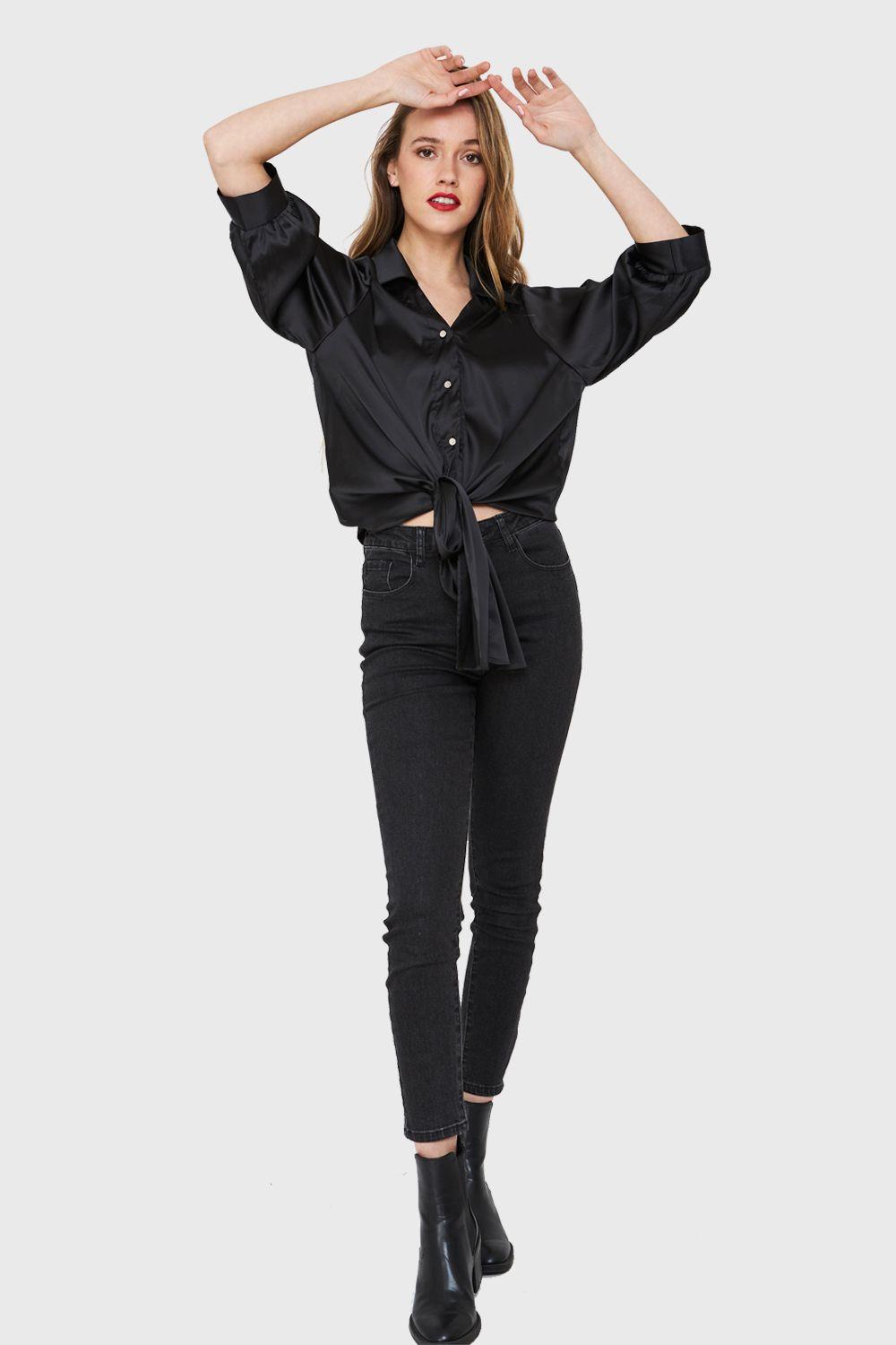 Blusa Tipo Satín Nudo Negro Nicopoly-1