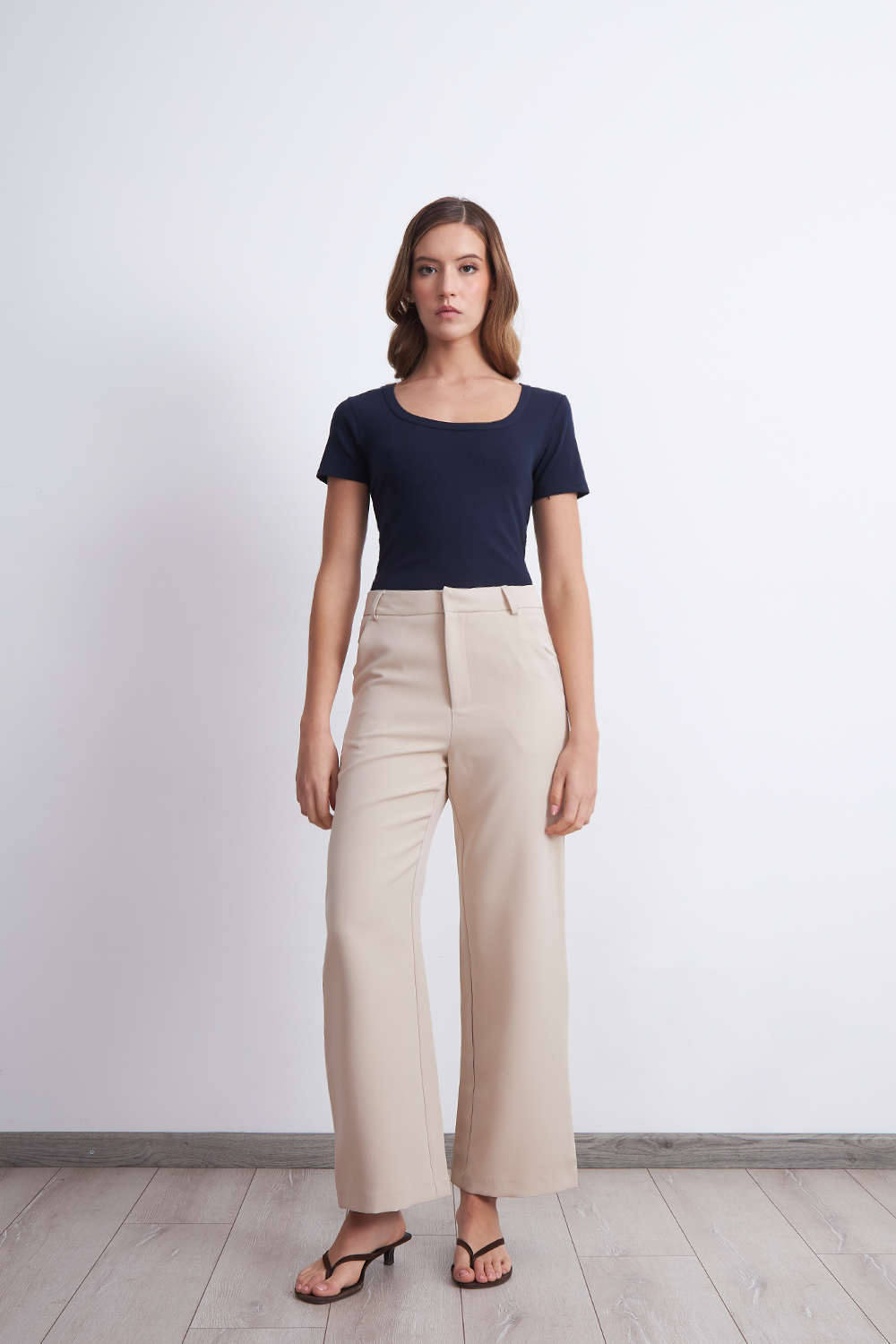 Pantalón Básico Beige Nicopoly-1