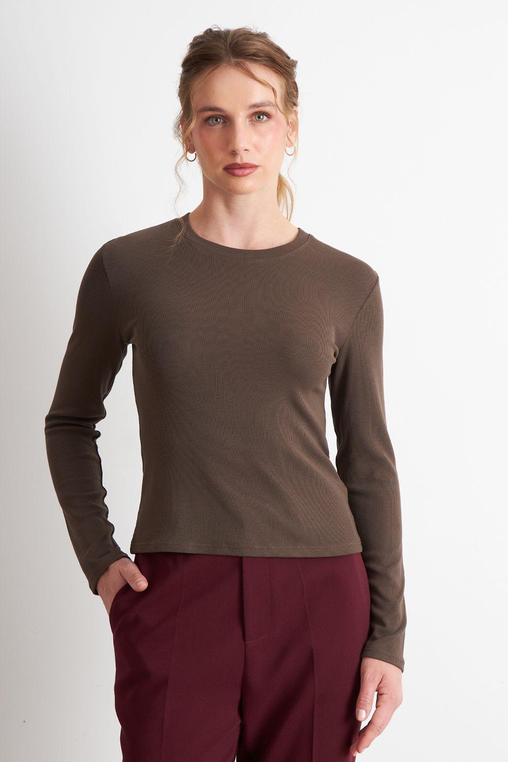 Polera Manga Larga Café Nicopoly-0