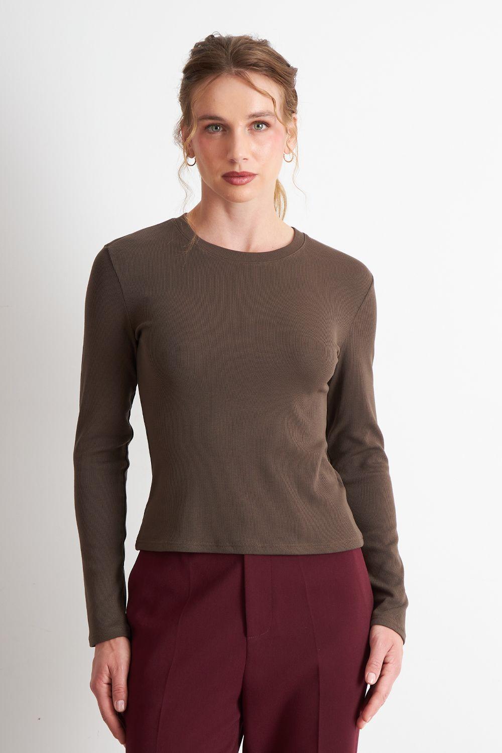 Polera Manga Larga Café Nicopoly-4