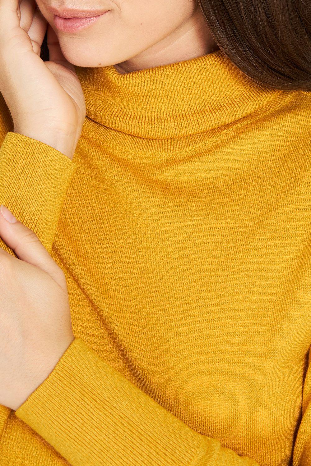Sweater Cuello Tortuga Mostaza Nicopoly-4