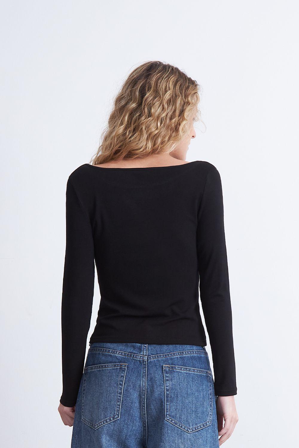 Polera Manga Larga Cuello Bote Negro Nicopoly-3