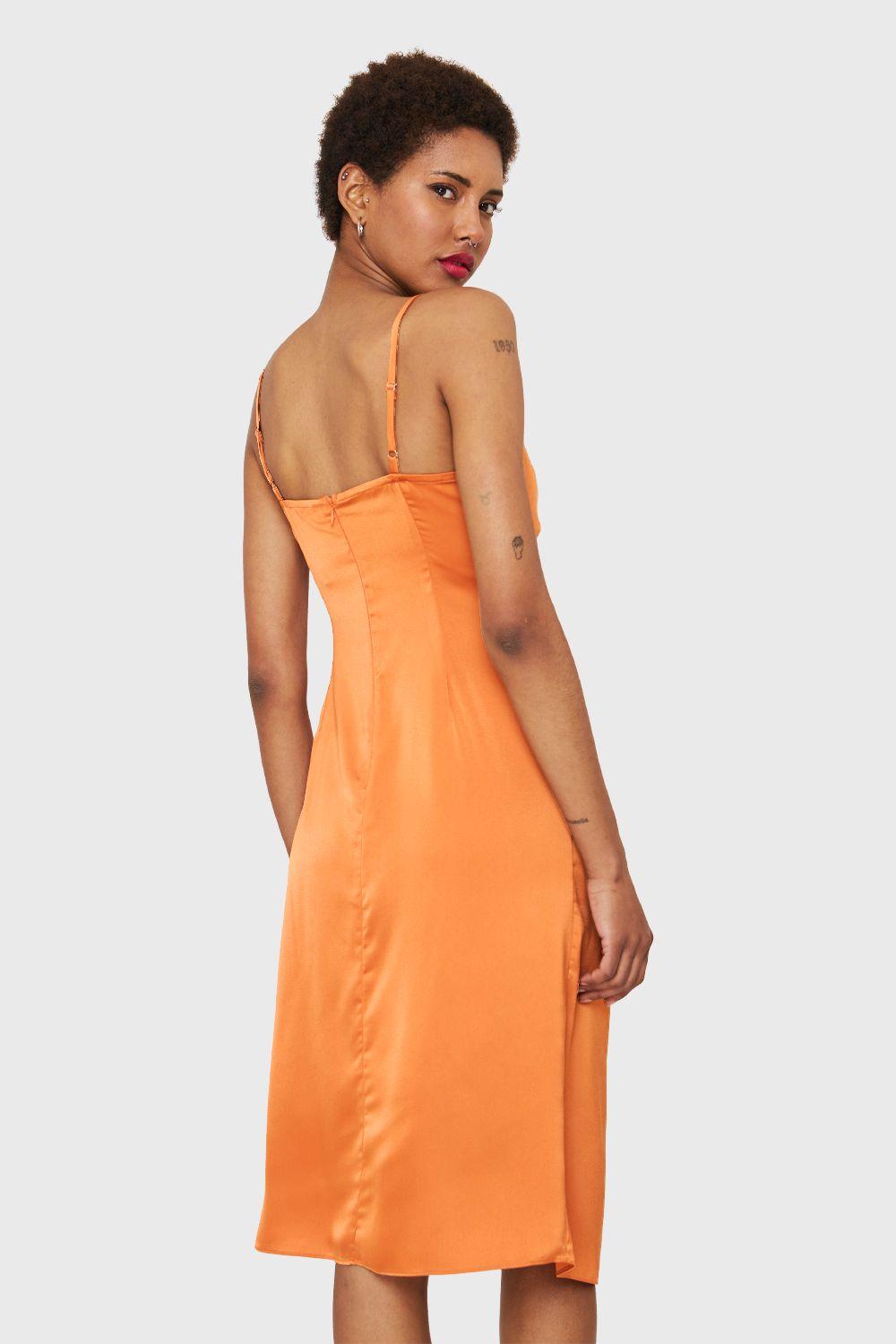 Vestido Tipo Satín Detalles Drapeados Naranja Nicopoly-3