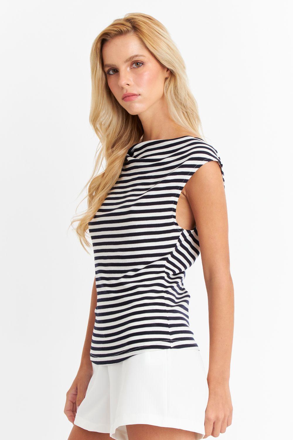 Polera Rayas Cuello Bote Blanco Nicopoly-2
