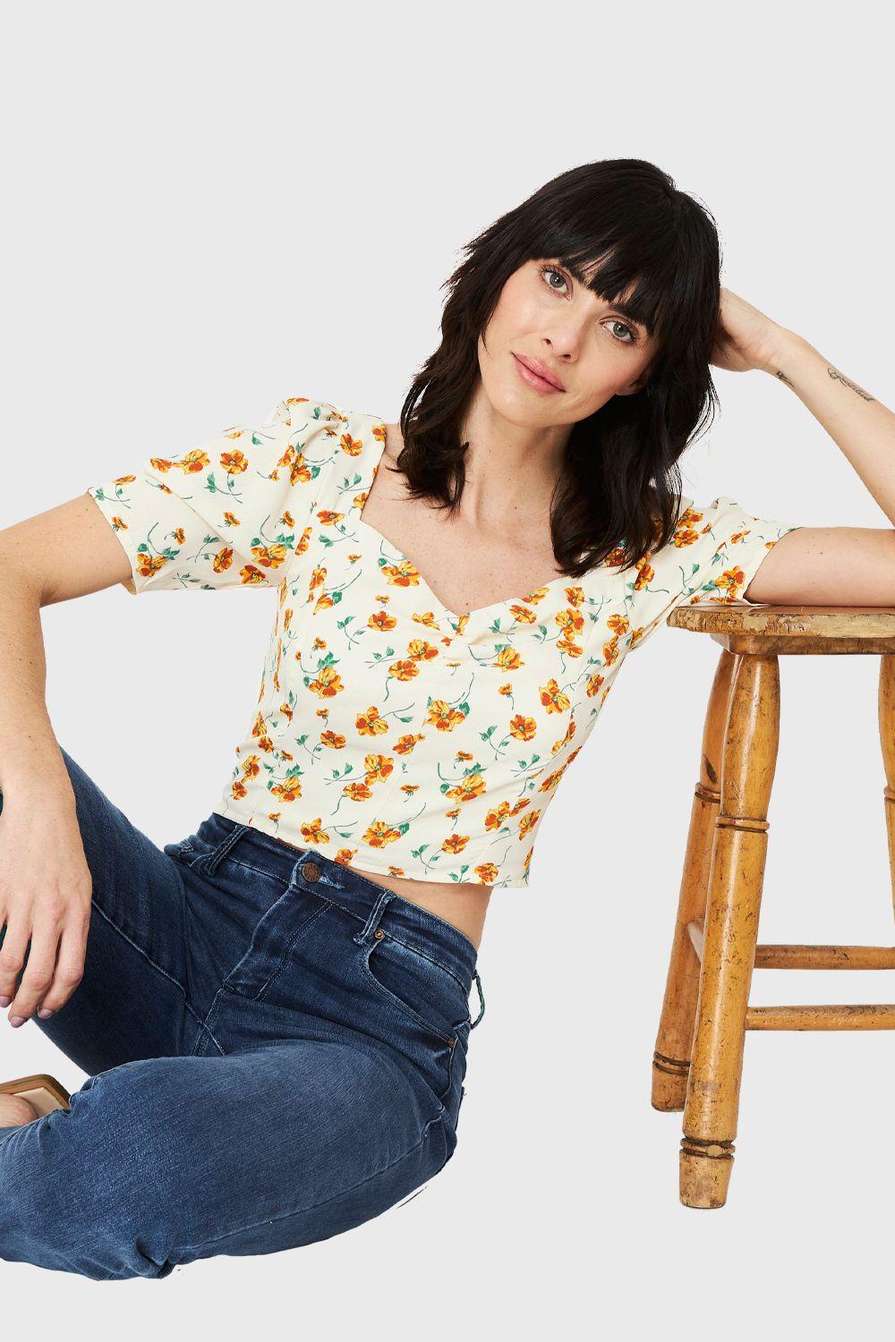 Blusa Crop Floral Lazos Crema Nicopoly-4