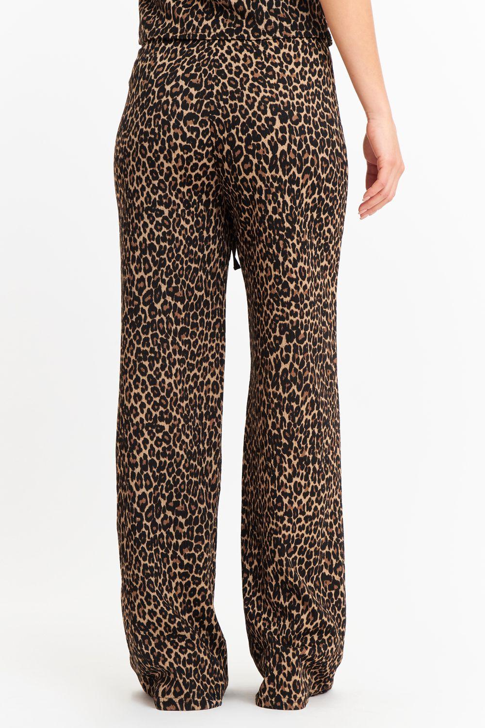 Pantalón Tipo Crepé Animal Print Café Nicopoly-3