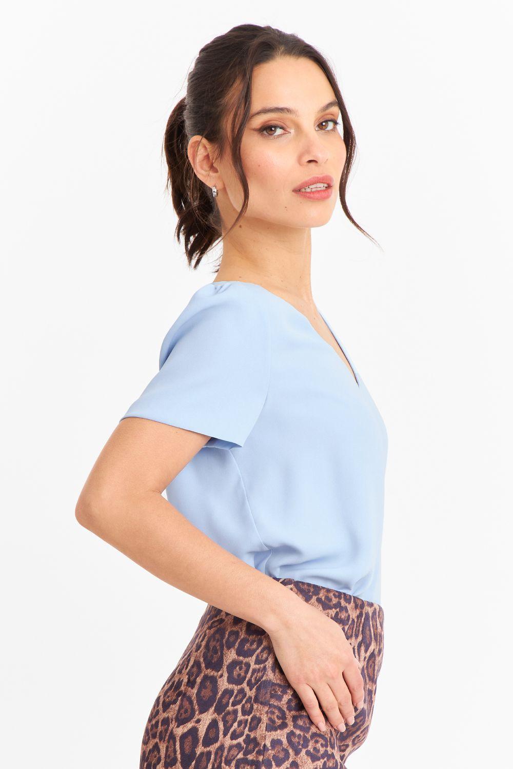 Blusa Cuello V Tipo Gasa Celeste Nicopoly-2