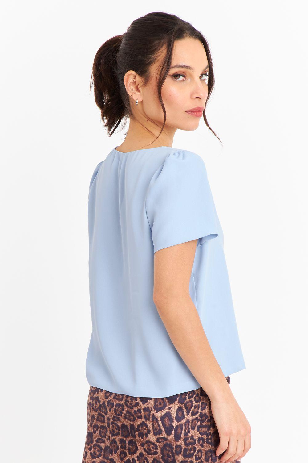 Blusa Cuello V Tipo Gasa Celeste Nicopoly-3