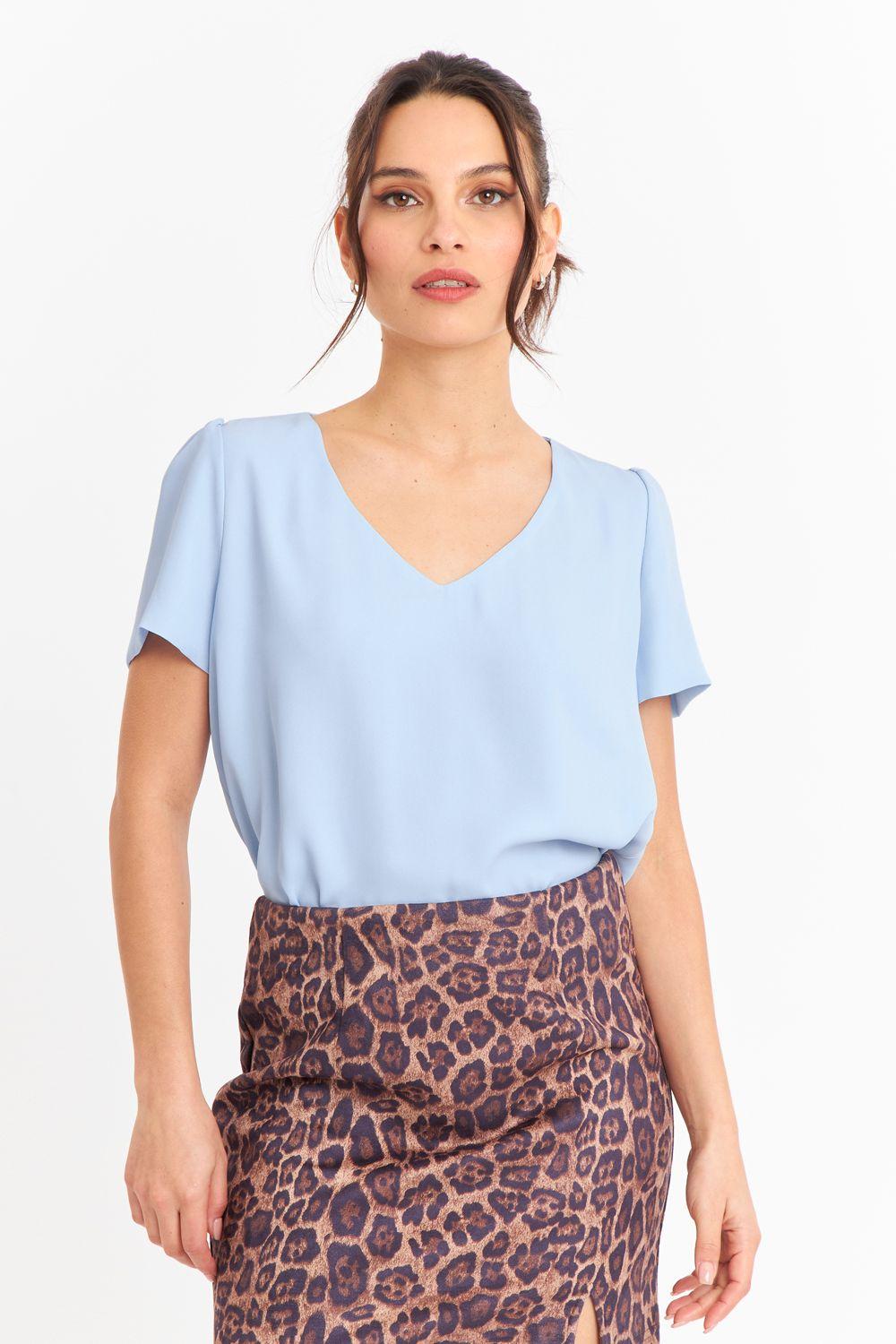 Blusa Cuello V Tipo Gasa Celeste Nicopoly-4