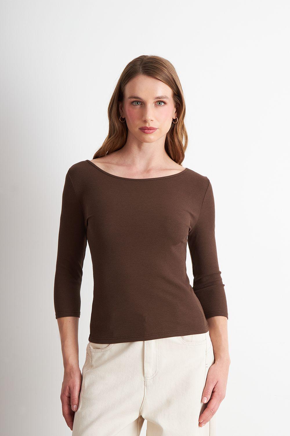 Polera Manga 3/4 Cuello Bote Café Nicopoly-4