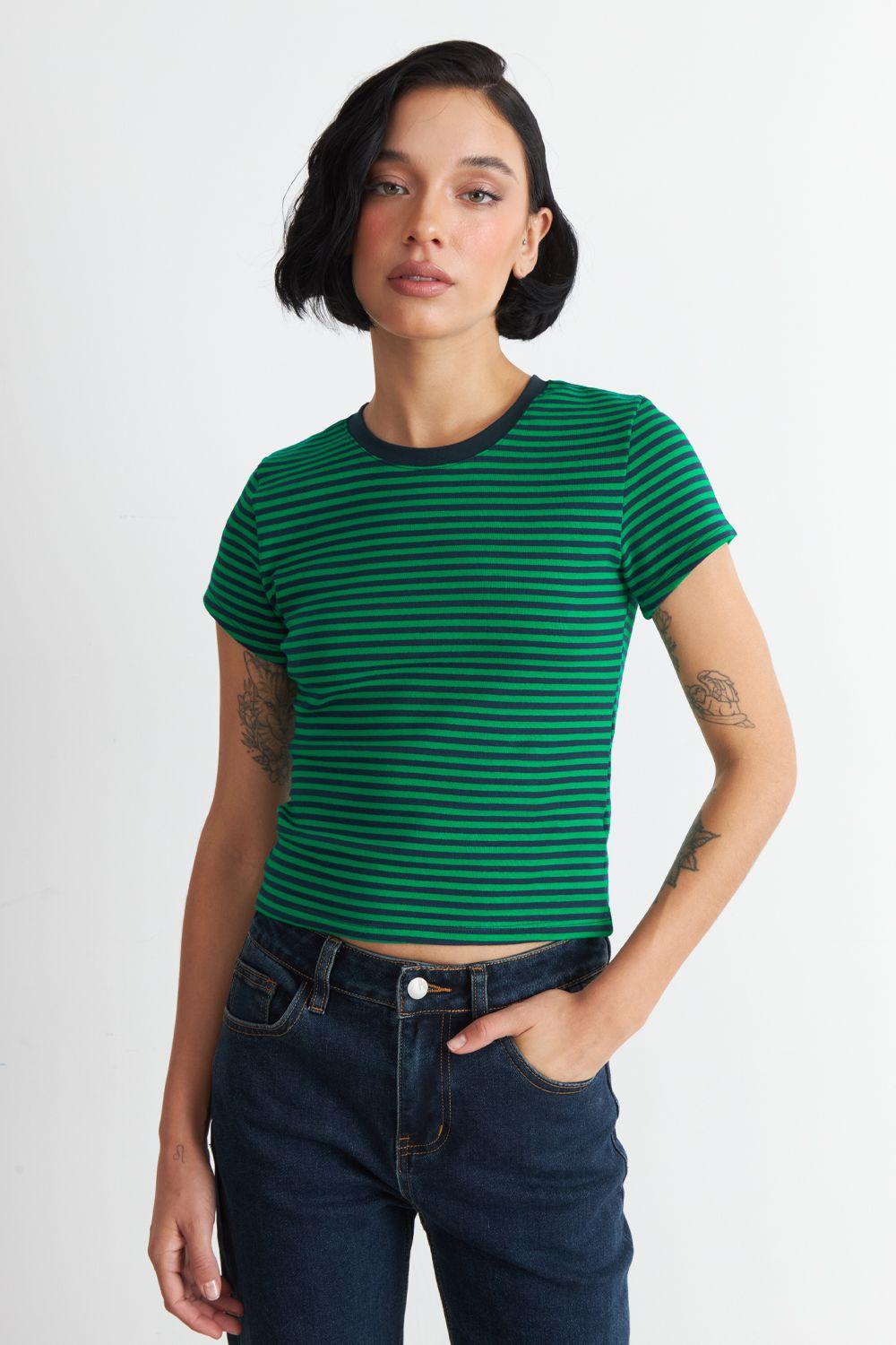 Polera Básica Cuello Redondo Líneas Verde Nicopoly-4