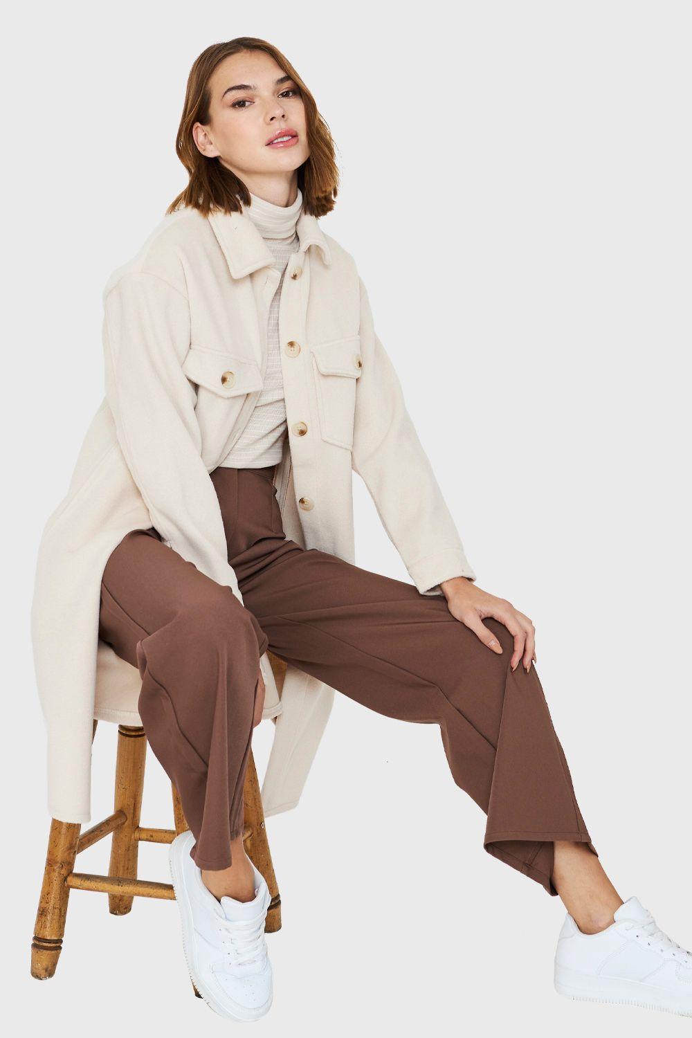 Abrigo Bolsillos Frontales Beige Nicopoly-1