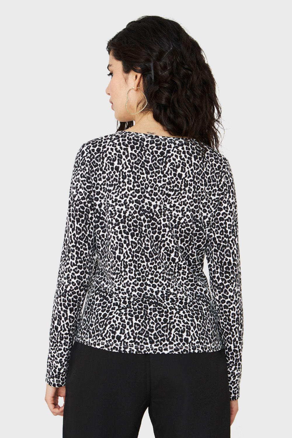 Polera Manga Larga Leopard Blanco Nicopoly-3