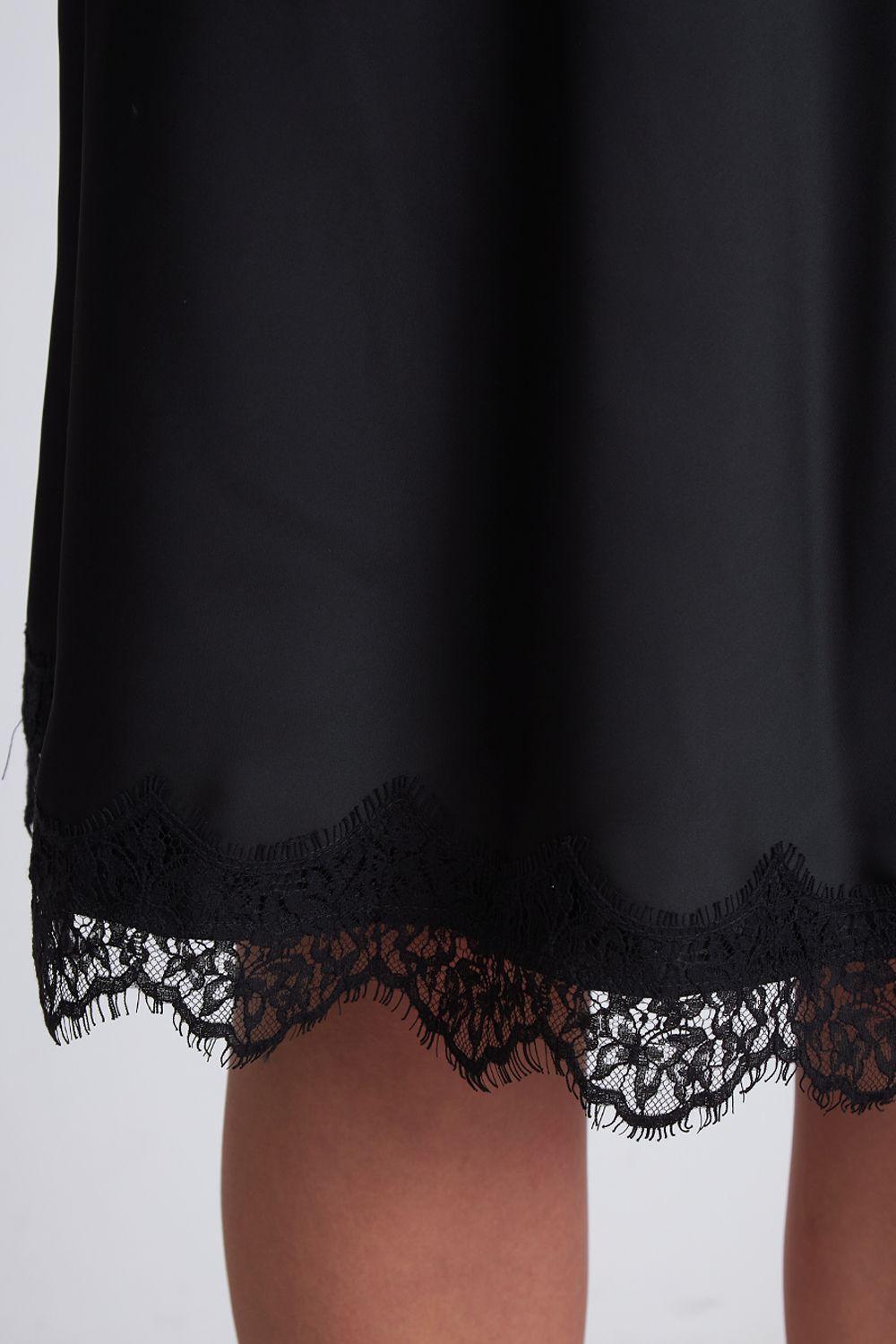 Falda Midi Tipo Satín y Encaje Negro Nicopoly-6